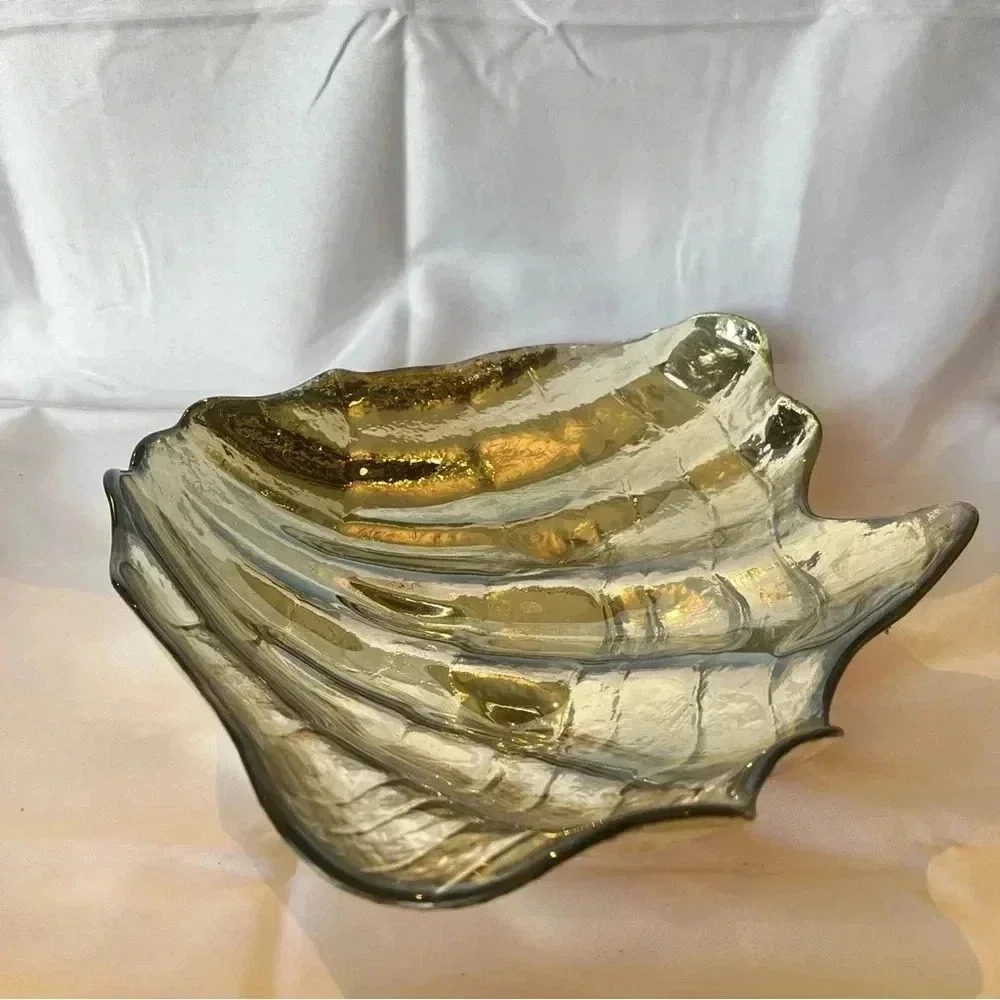 Gorgeous Handmade Gold Foiled Glass Decorative Halfshell Clam Dish Large - Picture 2 of 7